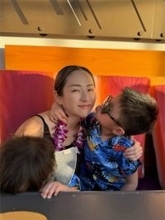 元グラドルレスラー・愛川ゆず季、2児ママのハワイ満喫ショット公開