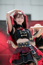 「同一人物とは思えない」35歳ご当地アイドル、振り幅に驚く“オン・オフ”ショットが万バズ