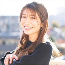 ‟ママグラビア”が支持される理由　前田敦子、おかもとまりが示す新しい価値観