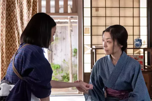 『風、薫る』文（内田慈）の家に“小さな壺”が…SNS「誰かの骨壺？」「へその緒が入ってる？」