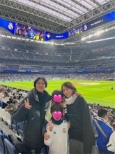 元TBS 青木裕子、夫・ナイナイ矢部&息子二人と海外旅行へ！レア家族ショット公開