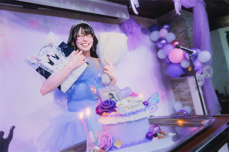 完全セルフプロデュースの謎美女・名前はまだない。が感謝　「人生が始まった」22歳の決意と愛が溢れた初生誕祭イベント「The First Bloom」