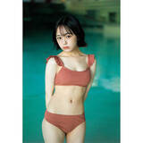 「なえなの、「完璧！」と語るお気に入りカット含む2枚の水着写真が先行公開」の画像1