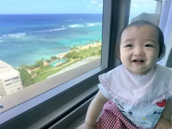 杉浦太陽、ハワイの絶景ホテルで第5子・夢空ちゃんが大はしゃぎ「テンション高いです」