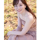 「皆藤愛子、16年ぶり写真集よりアザーカット公開　‟美デコルテ”に「女神だよ」」の画像1