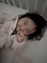 川崎希、次女・グーちゃんの肌トラブルで病院へ　本人はニコニコ笑顔