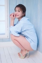 平嶋夏海、32歳の誕生日に“ぽちゃかわセクシー”ボディの電子写真集が発売