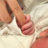 「38歳声優が第一子出産を報告「愛おしさと感謝でいっぱいの日々です」」の画像1