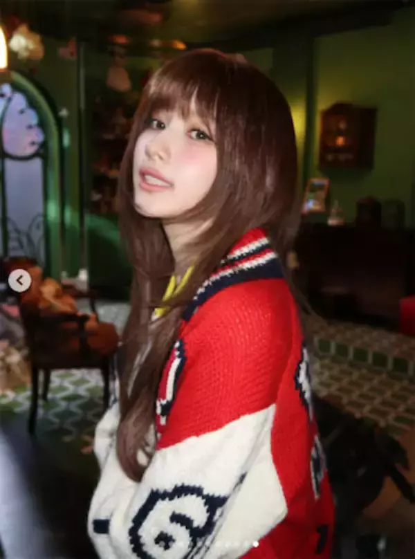 TWICE サナ、MISAMO最新MVビハインドカット公開「可愛すぎだから！！」「Ralphの相性は最強」