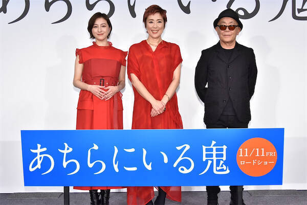 映画 あちらにいる鬼 完成披露試写会に 寺島しのぶと広末涼子がお揃い衣装で登壇 22年9月30日 エキサイトニュース