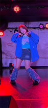 「2ヶ月で－15kg痩せたアイドル」衣装がぶかぶかになったビフォアフ写真に「努力ハンパない」