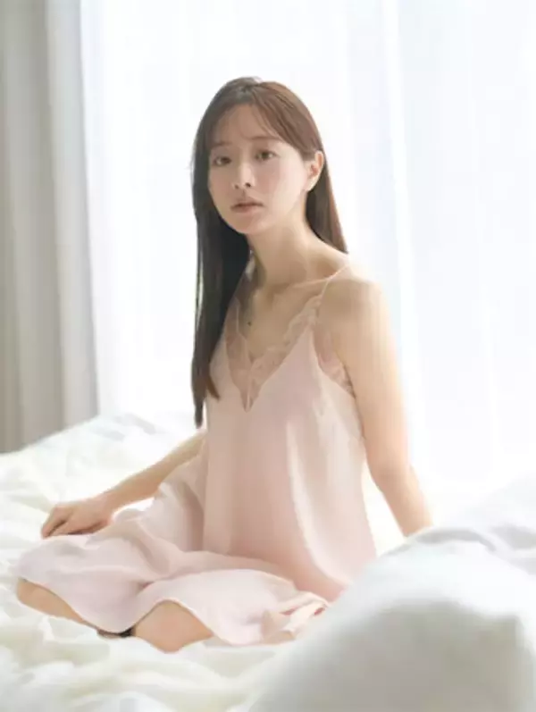 まさに最強…森香澄、もっちり美ボディのランジェリーショットでファン魅了「こりゃ惚れるわ」