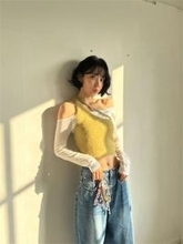 LE SSERAFIM 宮脇咲良、華奢ボディが映える“腹見せ”ショット公開「みんなのビタミンすぎる」