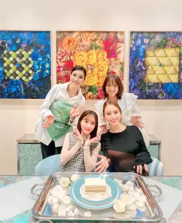 まるでSATC！ アンミカ、田中みな実・若槻千夏・滝沢カレンとの豪華4ショット公開