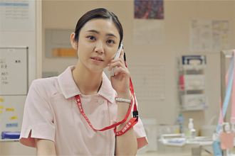 ドラマ『アンメット』でミヤビを支える看護師・山谷花純「撮影当初は足が子鹿みたいに震えるほど緊張」