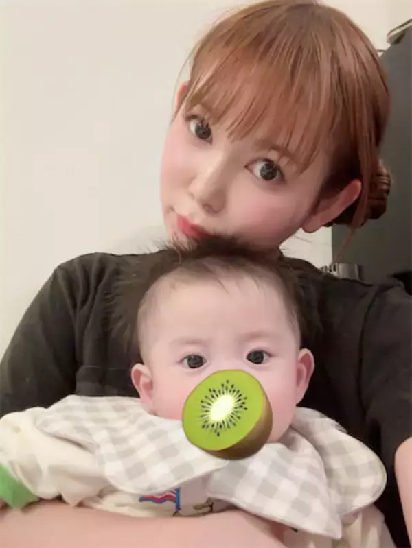 中川翔子、生後7ヶ月双子の“成長”に感動「それぞれ個性や好みますますでてきて」