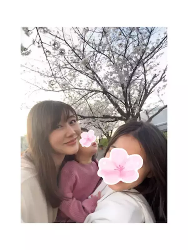 安めぐみ、長女が6年生に「早いー!!!」桜ショットとともに母としての思いを明かす