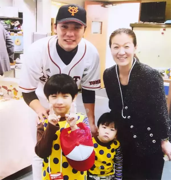 谷亮子、巨人・坂本勇人の通算300号を祝福　14年前に撮った"大切な1枚"を公開