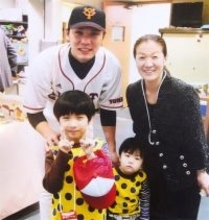 谷亮子、巨人・坂本勇人の通算300号を祝福　14年前に撮った"大切な1枚"を公開