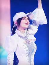 浜崎あゆみ「しんどい時こそ笑ってみる」、ファンへのメッセージに「心にぶっ刺さります」