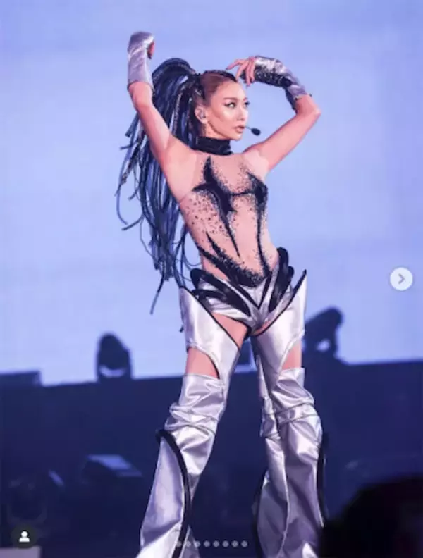 倖田來未、25周年ツアーで圧巻のセクシー衣装披露「全盛期のブリトニーを彷彿」