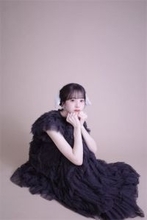 「姫になれた日」本田紗来、ブラック＆ピンクドレス姿に反響「ビジュ爆発してて尊い」
