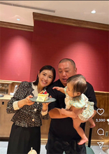 山本圭壱、愛娘・にこりちゃん＆愛妻・西野未姫の“にっこにこ写真”公開「お二人にそっくり」