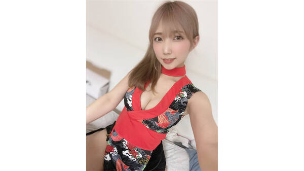 錬金術で錬成しました 霜月めあ 着物衣装で魅せる美谷間ショットが 最強 すぎる 21年4月21日 エキサイトニュース