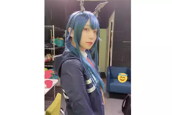 伊織もえ、すらり太ももが眩しい『アークナイツ』チェンのコスプレを披露