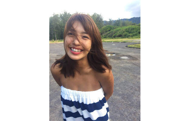 橋本梨菜 4年前の1st写真集撮影時の蔵出しオフショットに 今も昔も綺麗です の声 2021年5月27日 エキサイトニュース