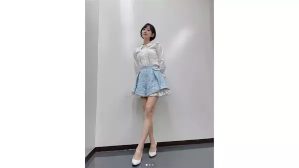 「兒玉遥、アイドル衣装の美脚ショットにファン感激「HKT48としてのはるっぴを久々に見れて本当に幸せ」」の画像