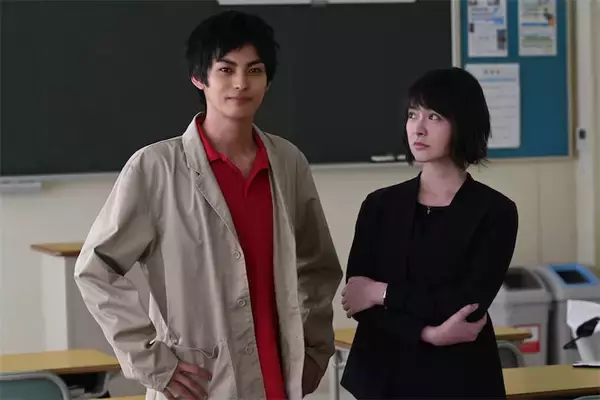 国宝級イケメン・神尾楓珠が“顔だけ先生”に、濃いキャラ渋滞の学園ドラマが10月スタート