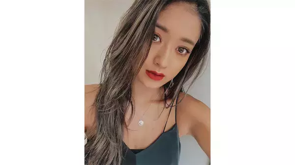 みちょぱ、メイクで変化したクール＆キュートな「天才すぎる」自撮りショットが話題