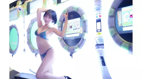 美ボディ正統派美女・川瀬もえ、ゲームセンターを舞台にした妖艶セクシーな水着ショット公開