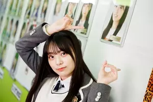 Hkt48多田愛佳とakb48前田亜美の 黒歴史 が可愛い トーストくわえて登校 の前にかすむ 13年11月13日 エキサイトニュース