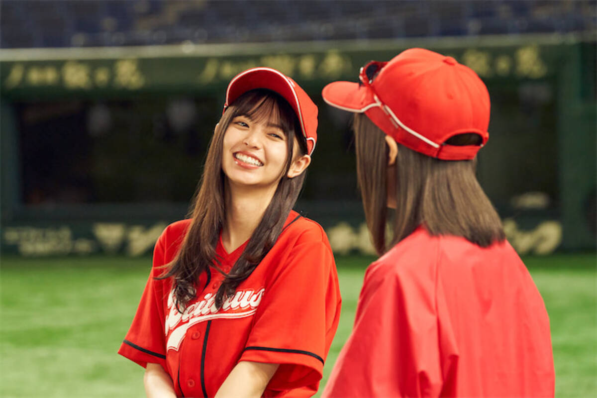 乃木坂46 齋藤飛鳥、山下美月、与田祐希らが野球ユニフォーム姿に 