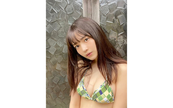 “日本一の告白されまくり”現役JK 黒嵜菜々子、透明感あふれる水着ショットに「欠点なさすぎ」の声