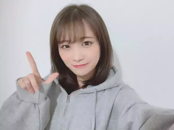 乃木坂46 秋元真夏、SHOWROOM配信第二夜、写真集ロケの感想話に花