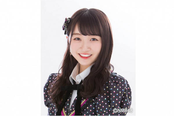 Nmb48新センター 山本彩加が制服ショットを公開 最強すぎ と絶賛の声 年4月15日 エキサイトニュース