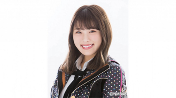 NMB48渋谷凪咲が芸人おさえ大喜利番組で優勝、10万円のスイカとニッコリ2ショット