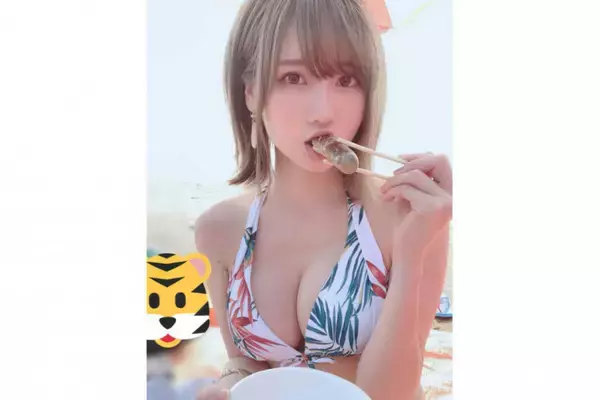 「フォロワー30万人超コスプレイヤー・けんけん、“あざとかわいい”肉食ショットが話題に「こんなん皆好きやん」」の画像