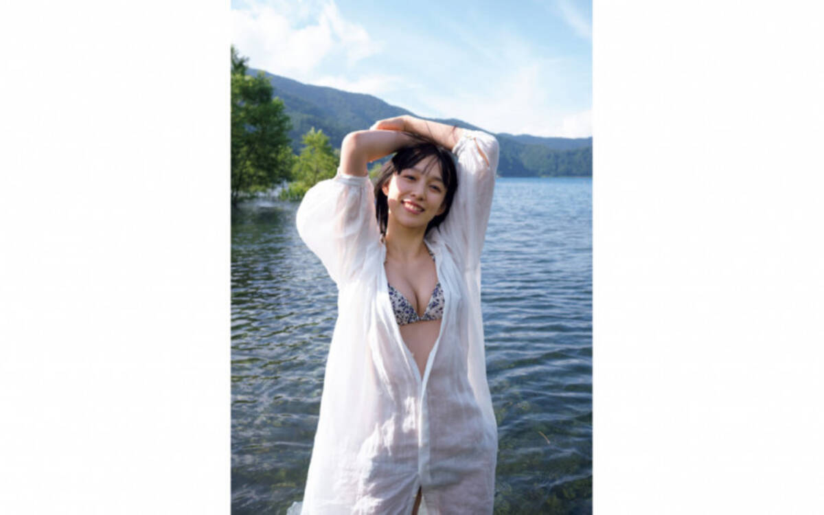ユニクロのcmで話題 坂田莉咲が 週プレ で初水着を披露 引き締まったボディラインに釘付け 年10月12日 エキサイトニュース
