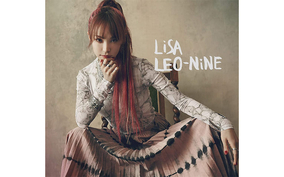 LiSA、『紅蓮華』『炎』のクールなステージ衣装を公開「衣装も髪色もLiSAって感じで最高」