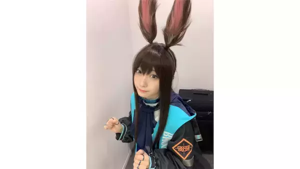 「耳の再現度がすごい…！」伊織もえ『アークナイツ』アーミヤのコスプレ公開