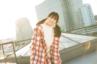 激動の1年の中でも“変わらない”笑顔、乃木坂46 大園桃子が『月刊エンタメ』にグラビアで登場