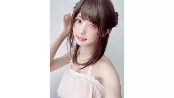 美少女コスプレイヤー・猫田あしゅがグラビア初挑戦、「キュート＆セクシー」なスレンダーボディ披露