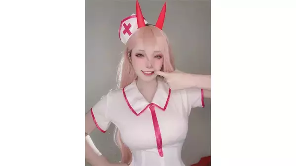 菌烨tako『チェンソーマン』パワーのコスプレ披露、超クオリティに国内外から絶賛の声