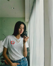 Koki, ルイ・ヴィトンTシャツ×ジーパン姿のスタイリッシュな自撮りショット公開