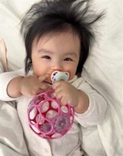 「手がかからなすぎてびっくり」川崎希、生後6カ月次女との日常を公開