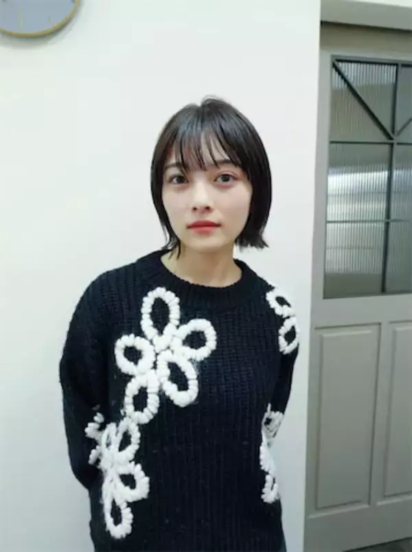 井上咲楽が黒髪ショートに！　最新ヘアスタイルに絶賛の嵐「可愛すぎてビックリ」